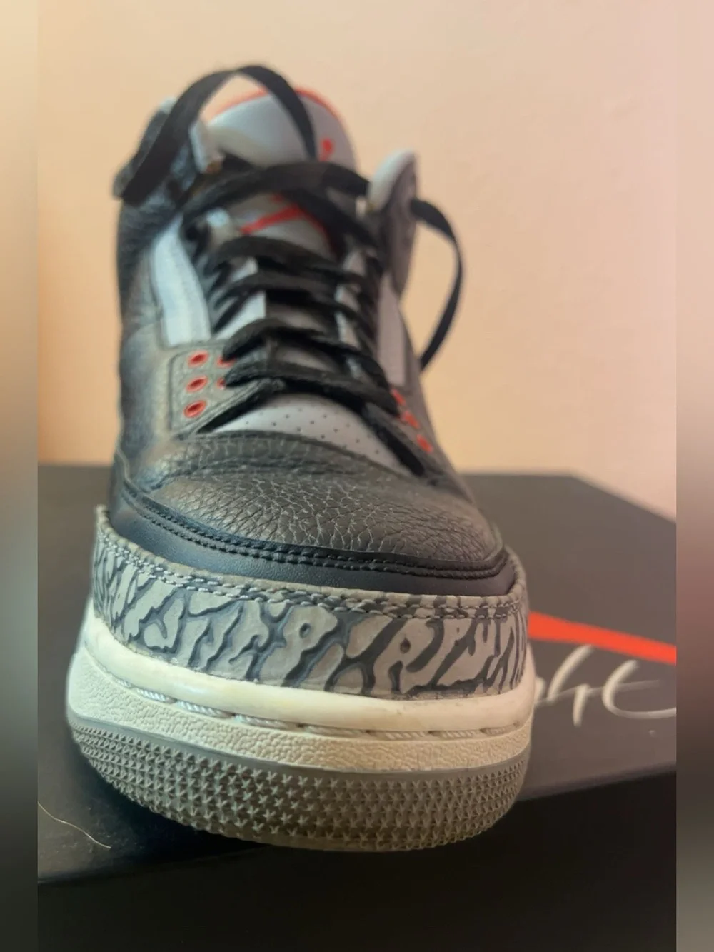 Nike Air Jordan 3 Retro Black Cement 2018 Men’s Size 10 Sneakers 854262-001